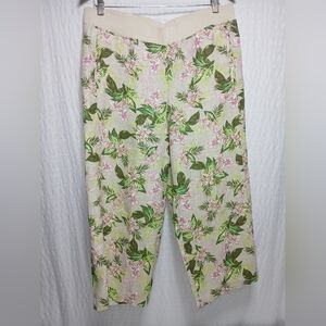 J.Jill 100% Tropical  Linen Floral Capris. Size M Petite